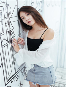 潜行吧!奈亚子w-绳艺电影